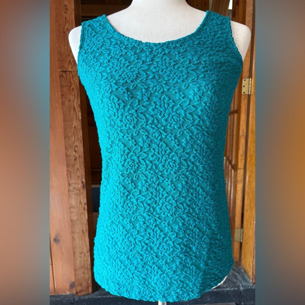 Susan Graver Green Embroidered Sleeveless Top XS